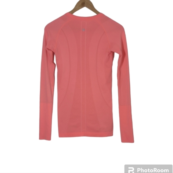 Lululemon Swiftly Tech Long Sleeve Crew in Heathered Very Light Flare Size 4 - Picture 12 of 16